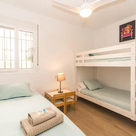 Casablanca 1 Con Jardin Privado شقة فوينخيرولا