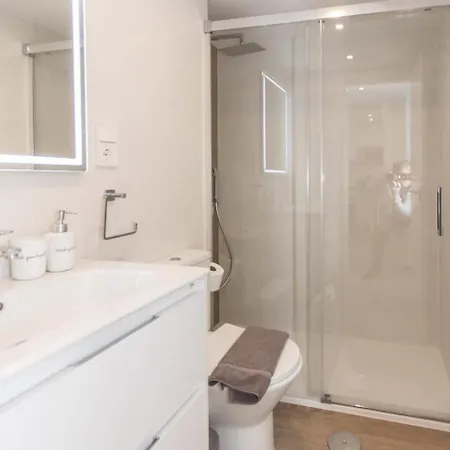 Casablanca 1 Con Jardin Privado فوينخيرولا